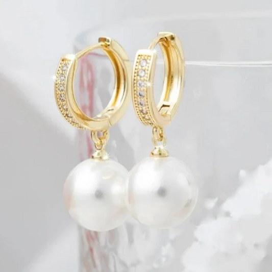 Janelle Pearl Hoop Earrings